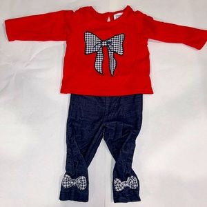 Crown & Ivy baby size 6m matching set